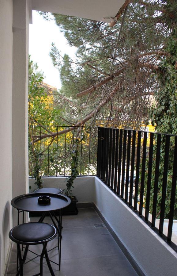 Studio In Tirana Exteriör bild